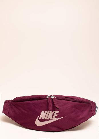 Nike vöökott